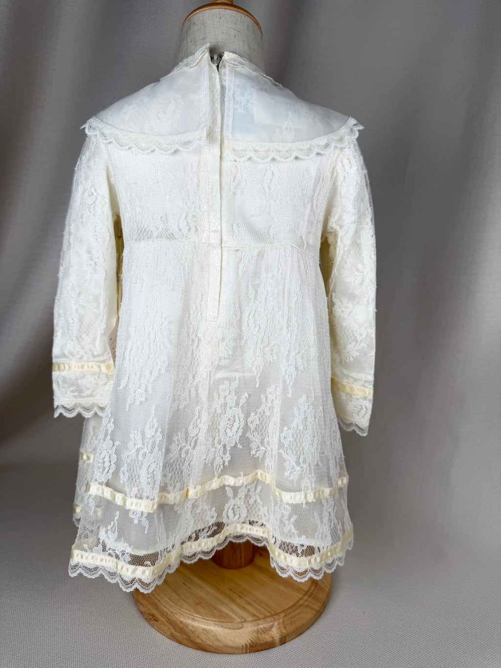Ivory Rose Garden Lace Dress by Gunne Sax | Dollyque