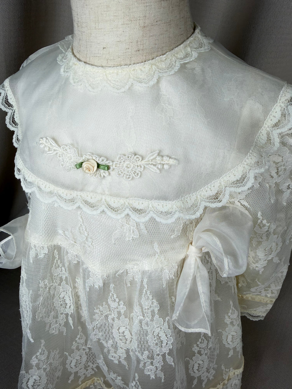 Ivory Rose Garden Lace Dress by Gunne Sax | Dollyque
