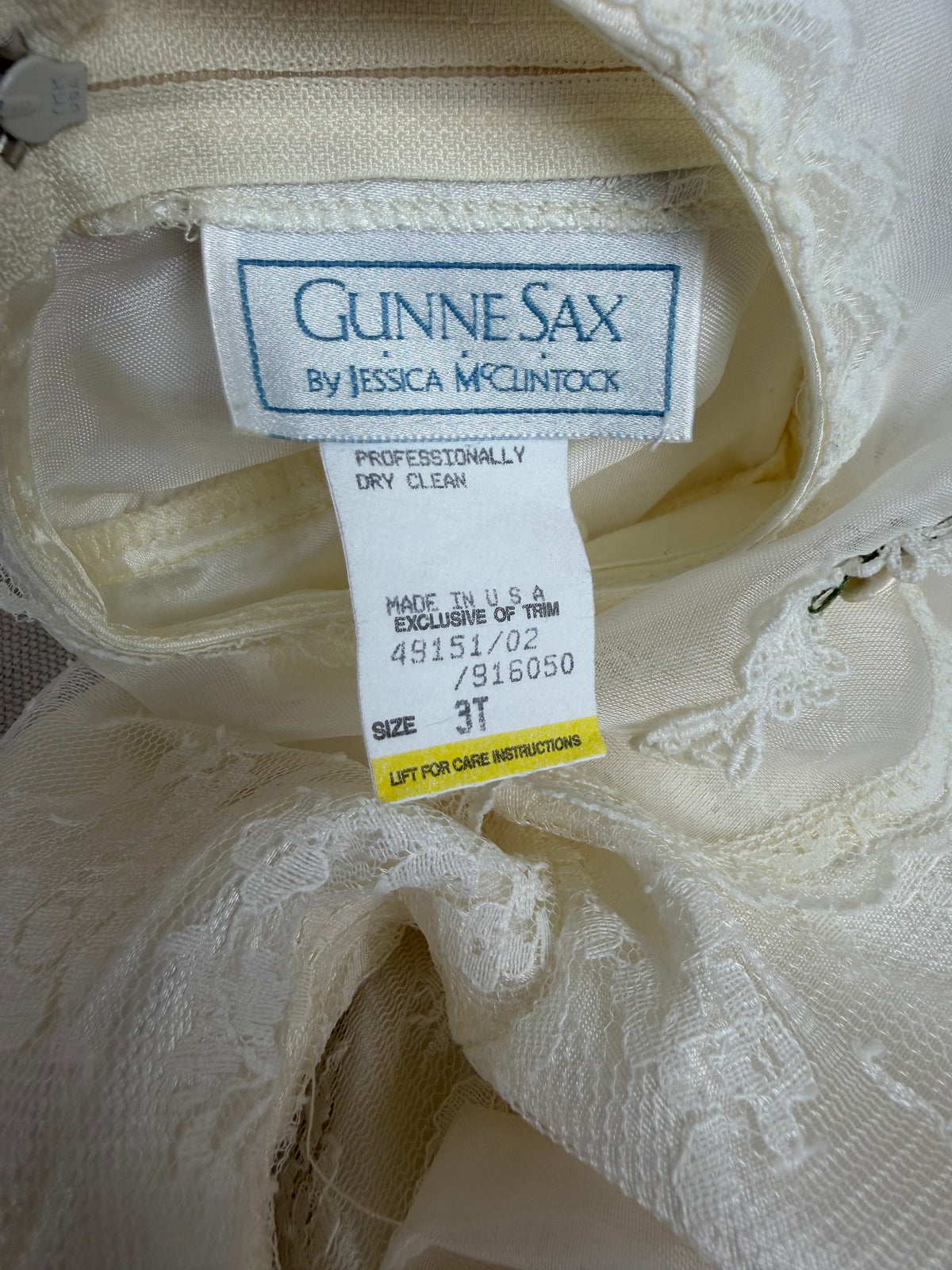 Ivory Rose Garden Lace Dress by Gunne Sax | Dollyque